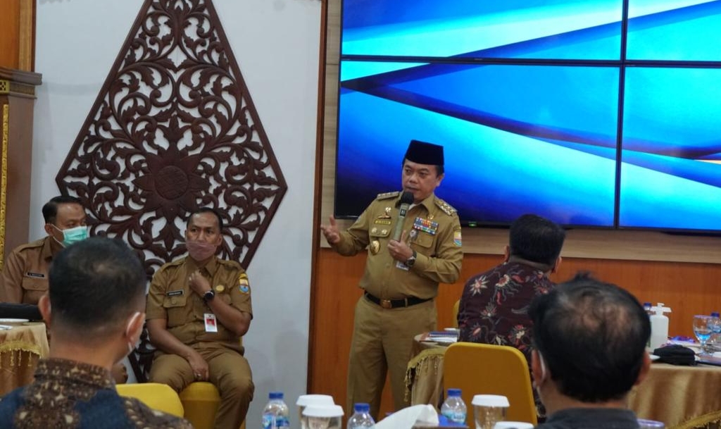 Gubernur Jambi Bangun Kepercayaan Berinvestasi di Jambi