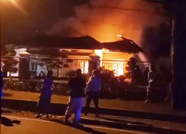 Rumah Dinas Wakil Gubernur Jambi Dilalap Sijago Merah