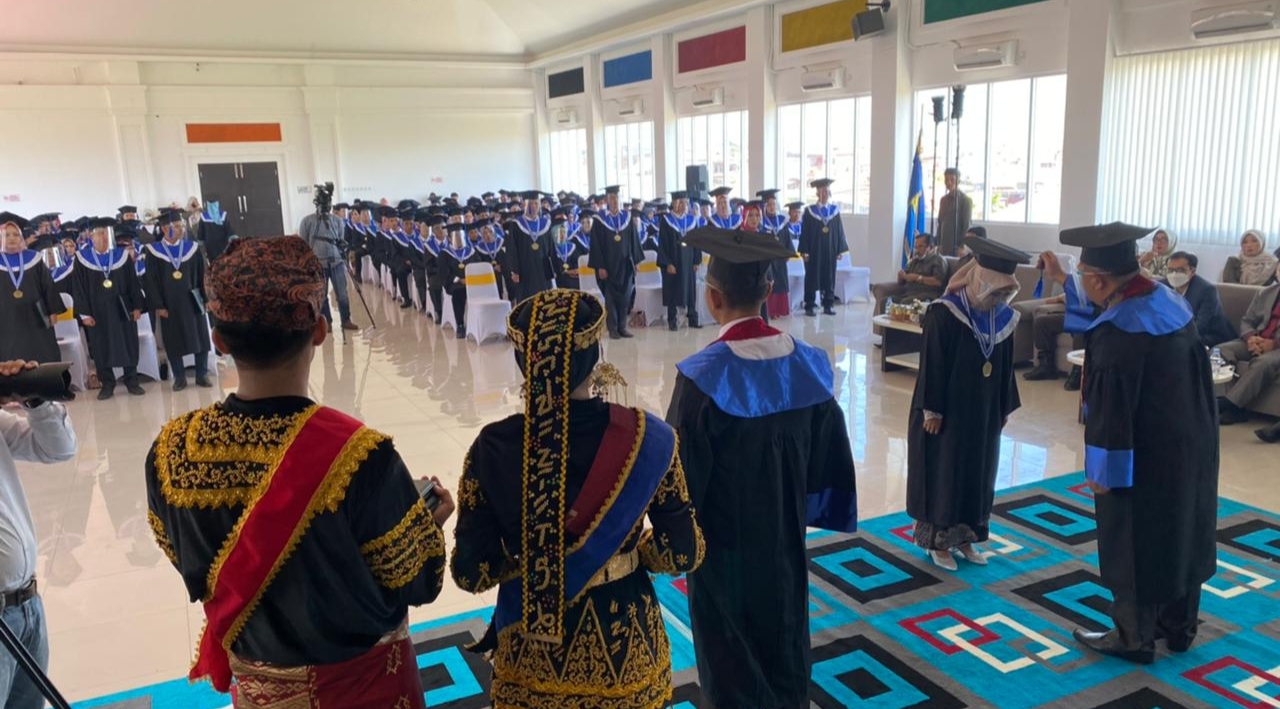 194 Mahasiswa STIA Nusa Diwisuda – Kerinci Time