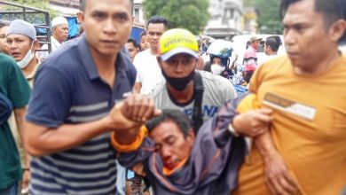 Pelaku Asusila di Pasar Bawah Bangko Nyaris Bonyok Dihajar Massa Pelaku Asusila di Pasar Bawah Bangko Nyaris Bonyok Dihajar Massa