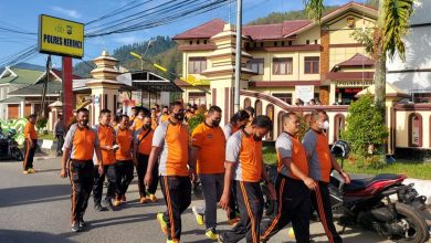 Jaga Kebugaran Tubuh, Personel Polres Kerinci Olahraga Bersama Jaga Kebugaran Tubuh, Personel Polres Kerinci Olahraga Bersama