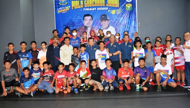 Kejuaran Bulutangkis Piala Gubernur Jambi Tahun 2022