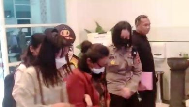 11 Keluarga Brigadir J Diperiksa Mabes Polri 11 Keluarga Brigadir J Diperiksa Mabes Polri