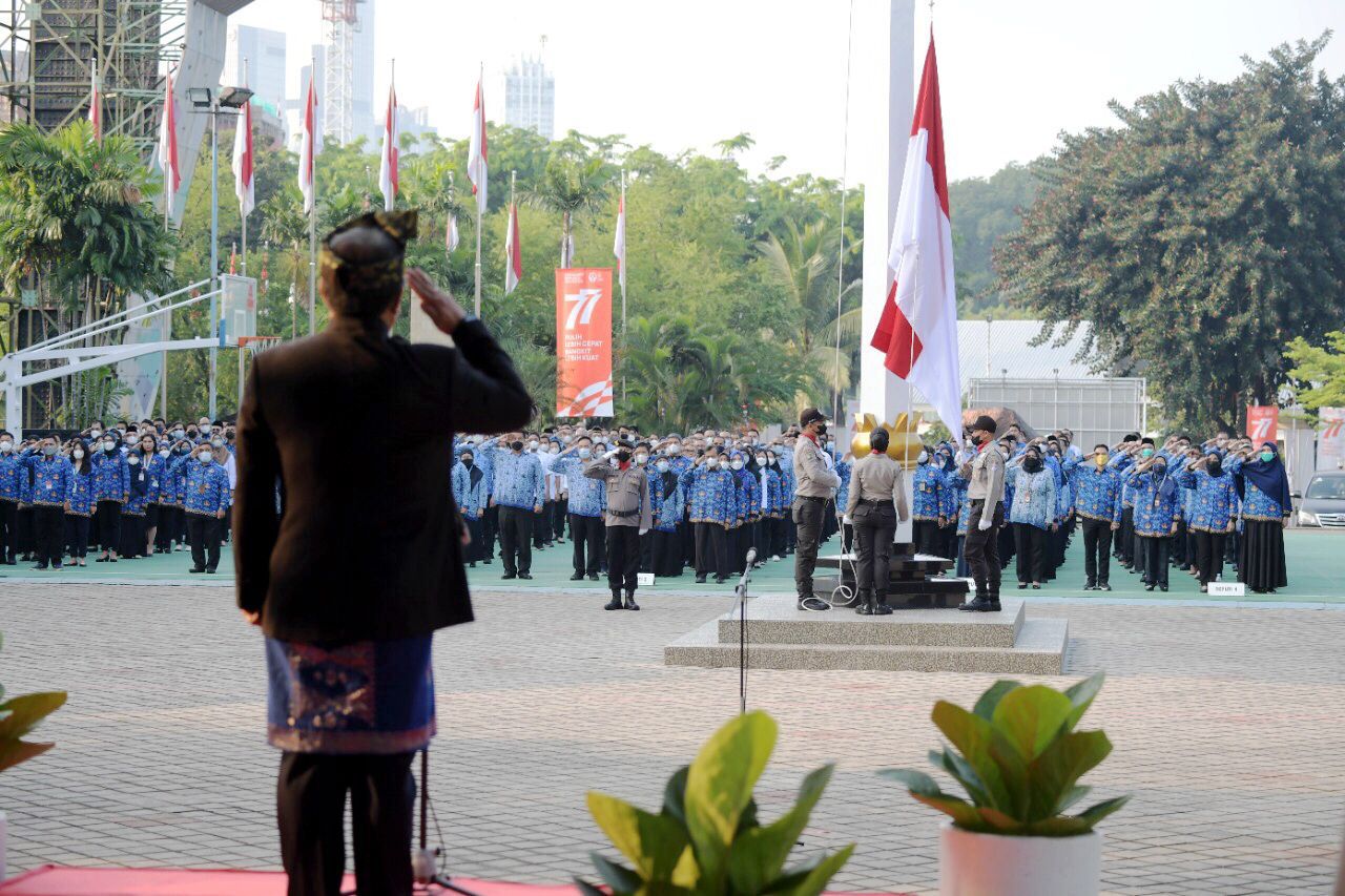 Jadi Pembina Upacara HUT Ke-77 RI di Kemenpora, Jonni Mardizal : Nilai Luhur Pendiri Bangsa Harus Dilanjutkan Pemuda Indonesia