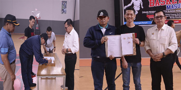 Walikota Sungai Penuh Drs.Ahmadi Zubir. MM Resmikan Program "BASKET MASUK SEKOLAH"