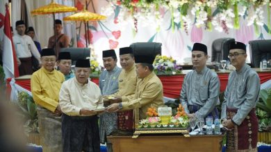 Al Haris: HUT ke 23 Sarolangun Jadikan Momen Evaluasi Kinerja Al Haris: HUT ke 23 Sarolangun Jadikan Momen Evaluasi Kinerja