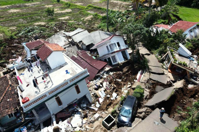 Mengapa Gempa 5,6 Magnitudo Cianjur Begitu Merusak?