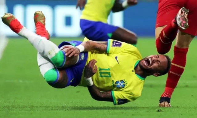 Raphinha Mengecam Penggemar Brasil Terkait Cideranya Neymar