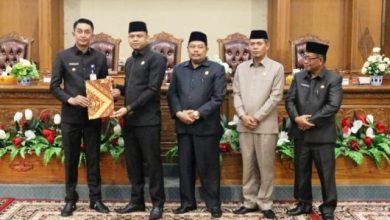 Ketua DPRD Muaro Jambi Pimpin Rapat Paripurna