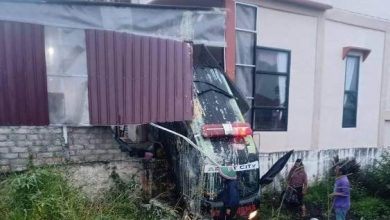 Ambulan Tabrak Homestay di Kayu Aro Kerinci Ambulan Tabrak Homestay di Kayu Aro Kerinci