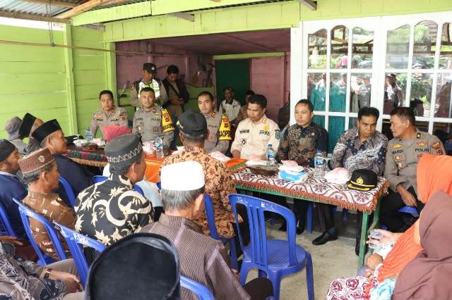 Jumat Curhat dengan Warga Gunung Kerinci