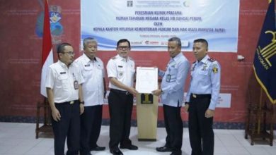 Wako Ahmadi dan Kepala Menkumham Jambi Drs.Tholib Resmikan Klinik Pratama Rumah Tahanan