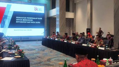 Wako Ahmadi Hadiri RUPSLB Bank Jambi Wako Ahmadi Hadiri RUPSLB Bank Jambi