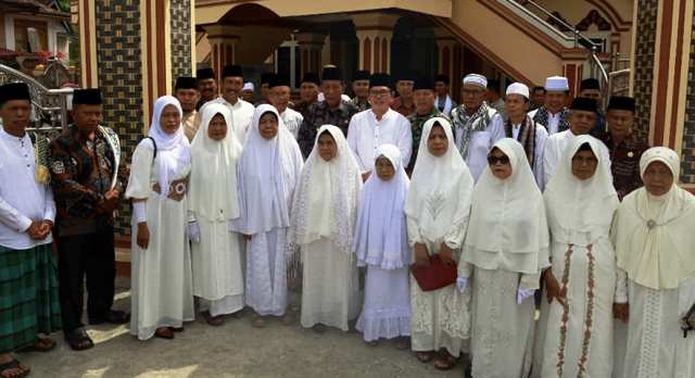 Ahmadi Zubir dan Abdullah Sani hadiri Pelepasan Jemaah Hari Empat Desa Sungai Liuk