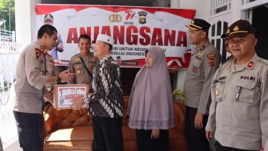 Anjangsana Kapolres Kerinci ke Purnawirawan Polri Anjangsana Kapolres Kerinci ke Purnawirawan Polri