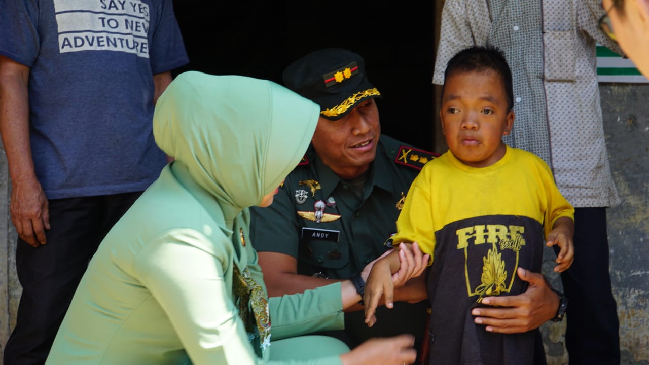 TNI Peduli, Dandim 0417 Kerinci Kunjungi Rumah Warga