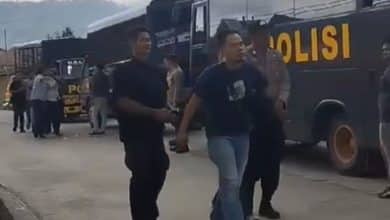 Parah! Video Kasarnya Perlakukan Aparat Terhadap Mahasiswa