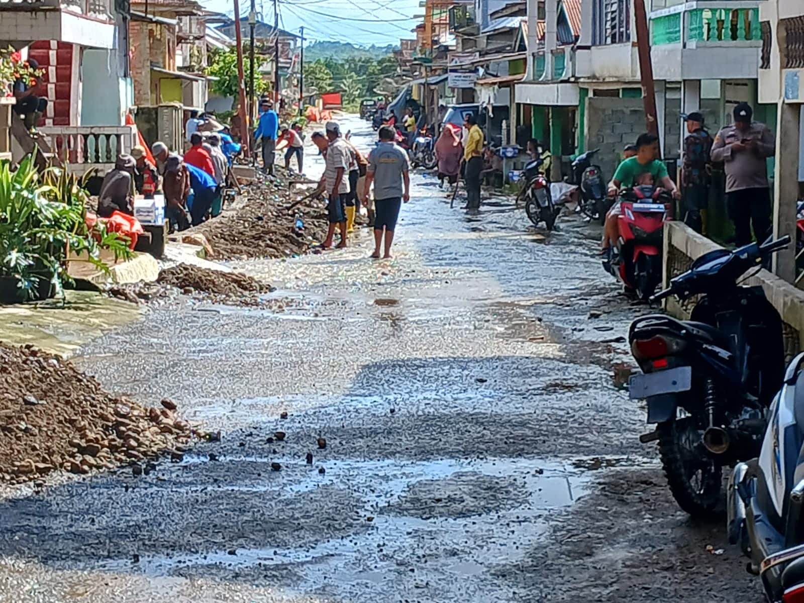 Goro Bersama 3 Desa Terdampak Banjir Bandang