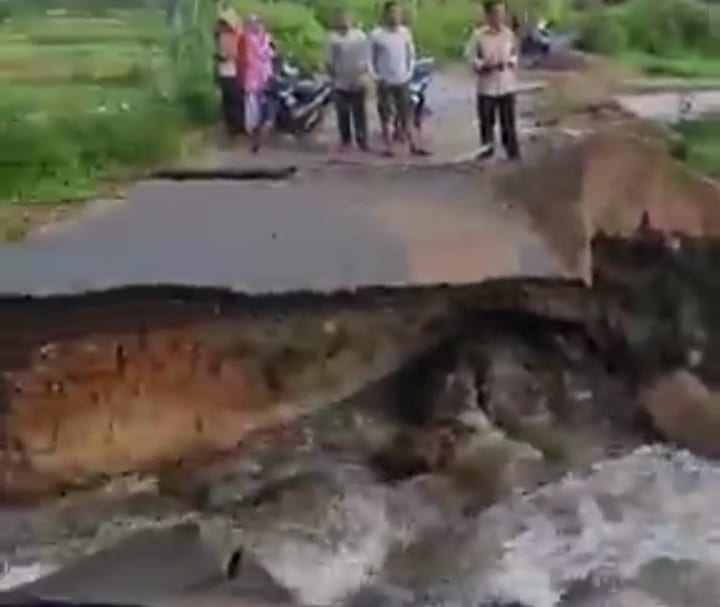 Jalan Hiang - Pungut Putus, 6 Desa Terisolir