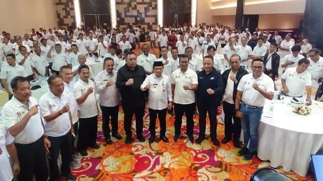 Gubernur Al Haris Sampaikan Usulan Penambahan Kuota PSR ke Kementerian Pertanian