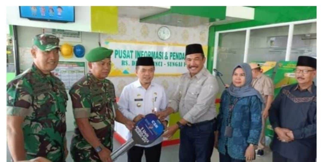 Didampingi Pj. Bupati, Al Haris Serahkan Bantuan Ambulance untuk RS DKT Sungai Penuh