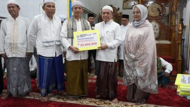 Gubernur Jambi Safari Ramadhan Bersama Pj Walikota Jambi di Masjid Kurnia Alam Barajo