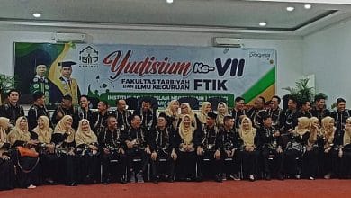 Yudisium FTIK ke VII IAIN Kerinci, 309 Mahasiswa Raih Gelar Sarjana Yudisium FTIK ke VII IAIN Kerinci, 309 Mahasiswa Raih Gelar Sarjana