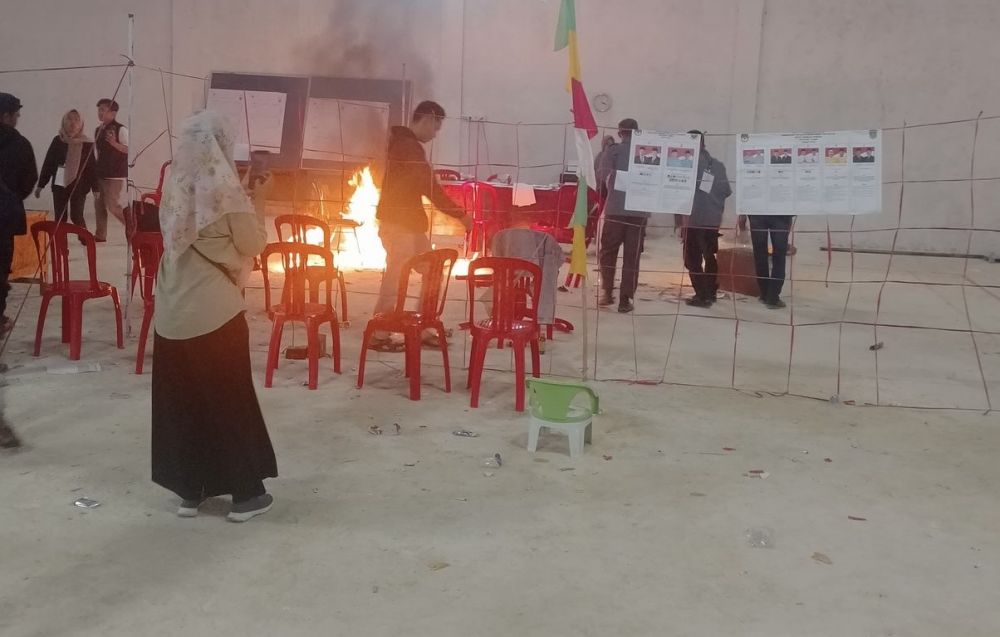 Pembakaran Kotak Suara di Renah Kayu Embun: 1 Pelaku Menyerah, 9 Masih Diburu