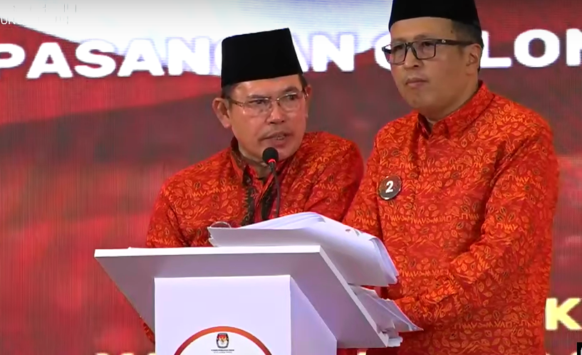 Satu Rumah Satu Sarjana: Strategi AZ-FER Ciptakan Generasi Emas di Sungai Penuh