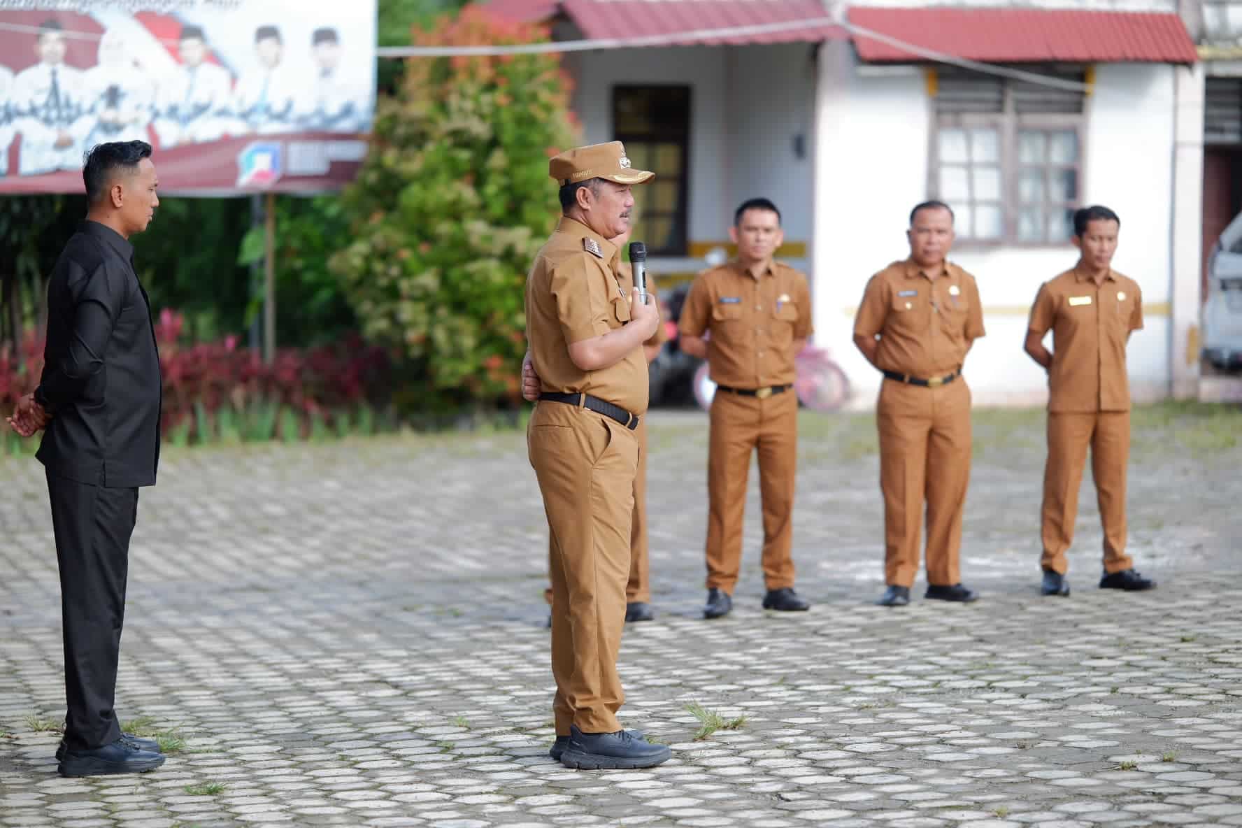 Sidak Monadi Bupati Kerinci di Dinas Pendidikan