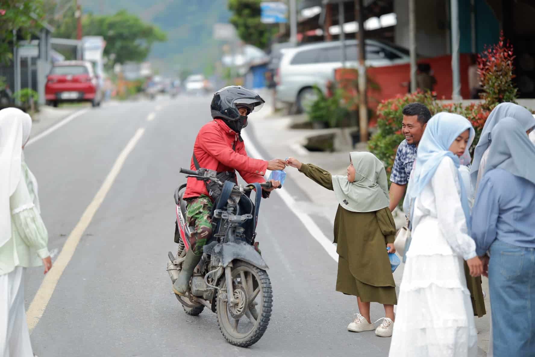 Berlanjut! Aksi Sosial Berbagi Takjil