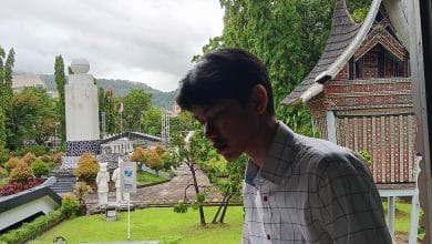Gen-Z dan Kapitalisme: Melawan dengan Cara Kapitalistik Gen-Z dan Kapitalisme: Melawan dengan Cara Kapitalistik