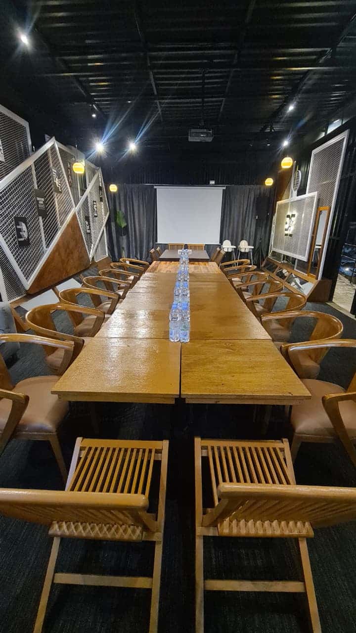 Wajib Kesini Dehh..!! Caffee Viral Dengan Desain Estetik yang Terbarui di Sungai Penuh Kab Kerinci
