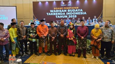 Bupati Kerinci Monadi Hadiri Sidang Penetapan WBTB Indonesia 2025 Bupati Kerinci Monadi Hadiri Sidang Penetapan WBTB Indonesia 2025