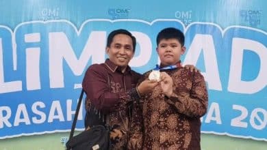 Siswa MTsN 1 Sungai Penuh Raih Perak di OMI Nasional 2025