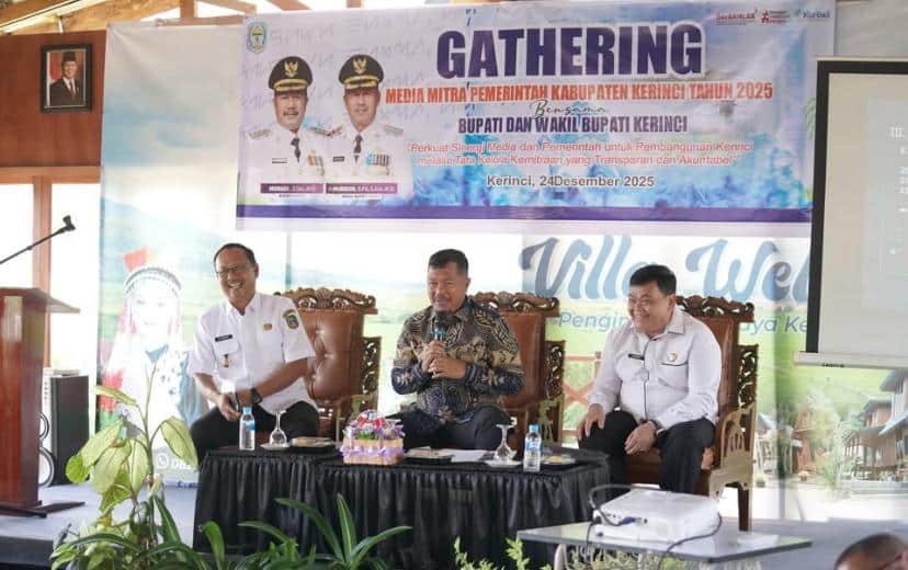 Gathering Media Bersama Bupati dan Wakil Bupati Kerinci Gathering Media Bersama Bupati dan Wakil Bupati Kerinci