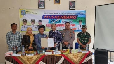 Janji Surmila Kawal Hasil Musrenbang di Air Hangat Timur