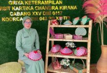 PERSIT KARTIKA CHANDRA KIRANA KERINCI MENJADI INDUSTRI EKONOMI KREATIF PERSIT KARTIKA CHANDRA KIRANA KERINCI MENJADI INDUSTRI EKONOMI KREATIF