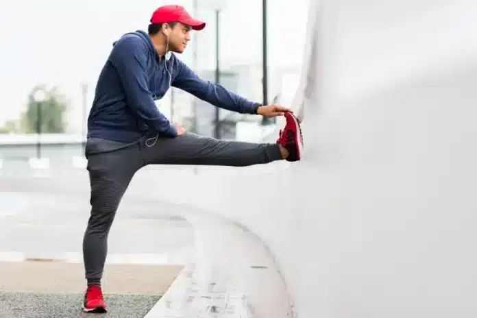 7 Rekomendasi Celana Training Pria Terbaik 7 Rekomendasi Celana Training Pria Terbaik