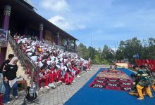 300 Siswa SMA 6 Kerinci Melukis di Museum