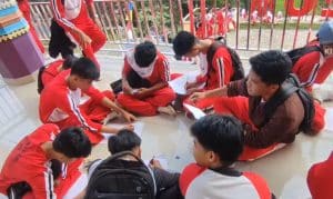 300 Siswa SMA 6 Kerinci Melukis di Museum