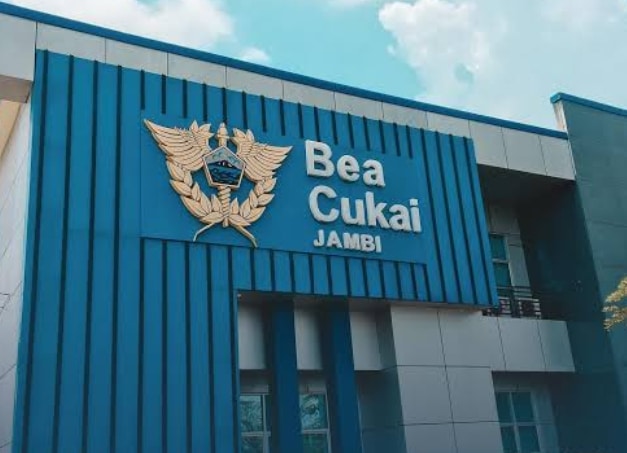 Oknum Bea Cukai Jambi Peras Bos Rokok Illegal 700 Juta Oknum Bea Cukai Jambi Peras Bos Rokok Illegal 700 Juta