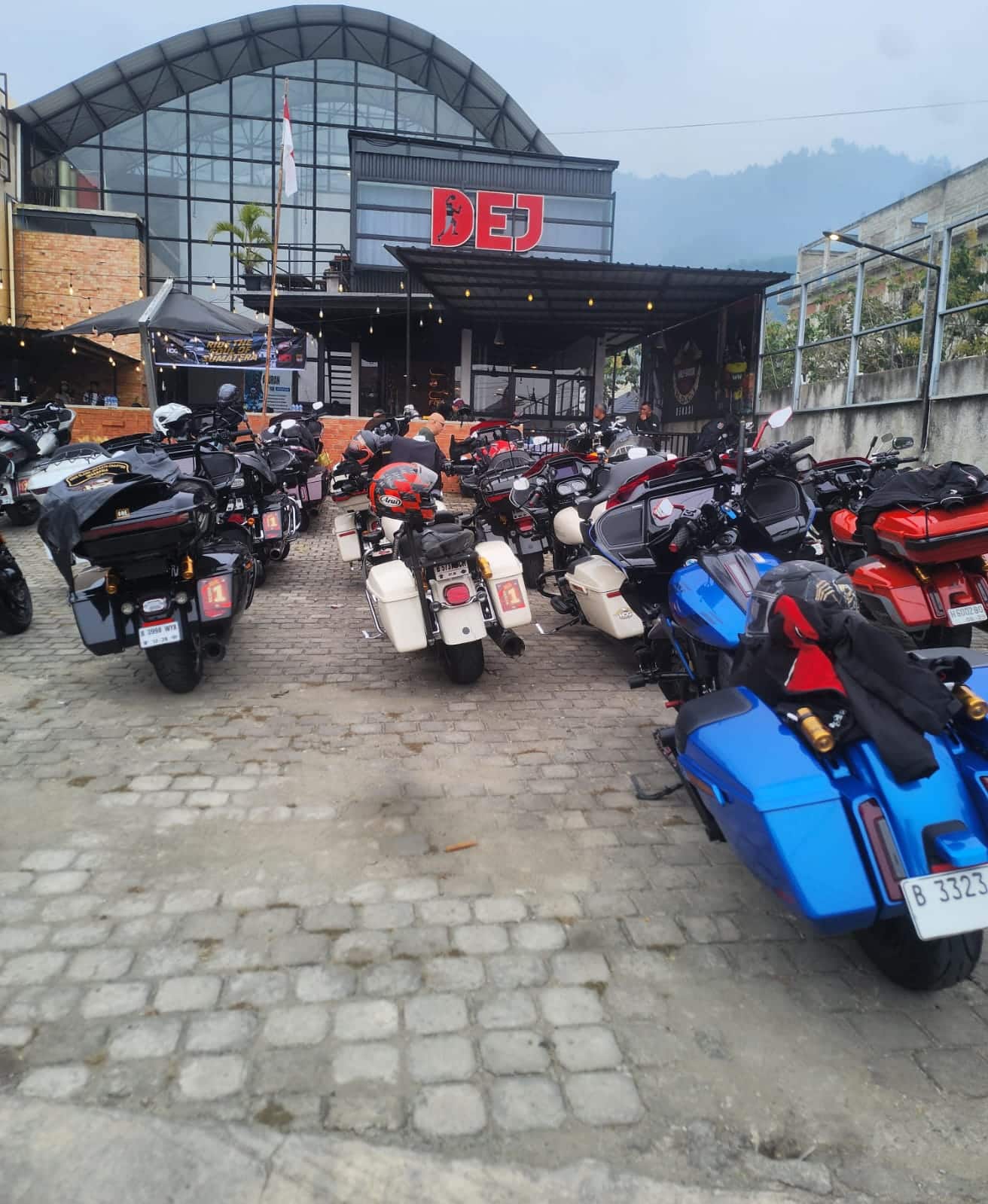 Bukan Hanya Sekedar Singgah Harley Owners Group (HOG) Berikan Santunan Yatim Piatu Putra Kota Sungai Penuh Bukan Hanya Sekedar Singgah Harley Owners Group (HOG) Berikan Santunan Yatim Piatu Putra Kota Sungai Penuh